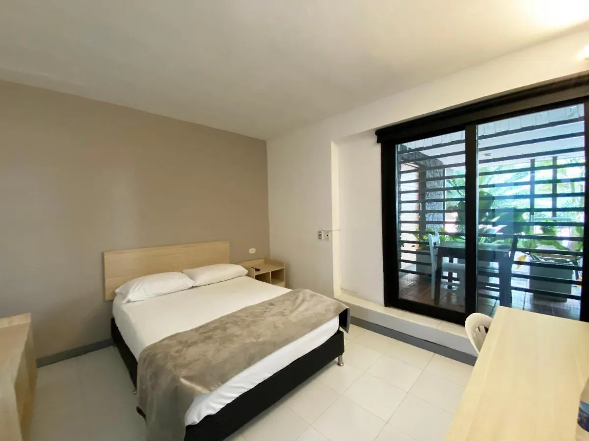 Отель Ayenda 1224 Pixel House (Adults Only) Медельин
