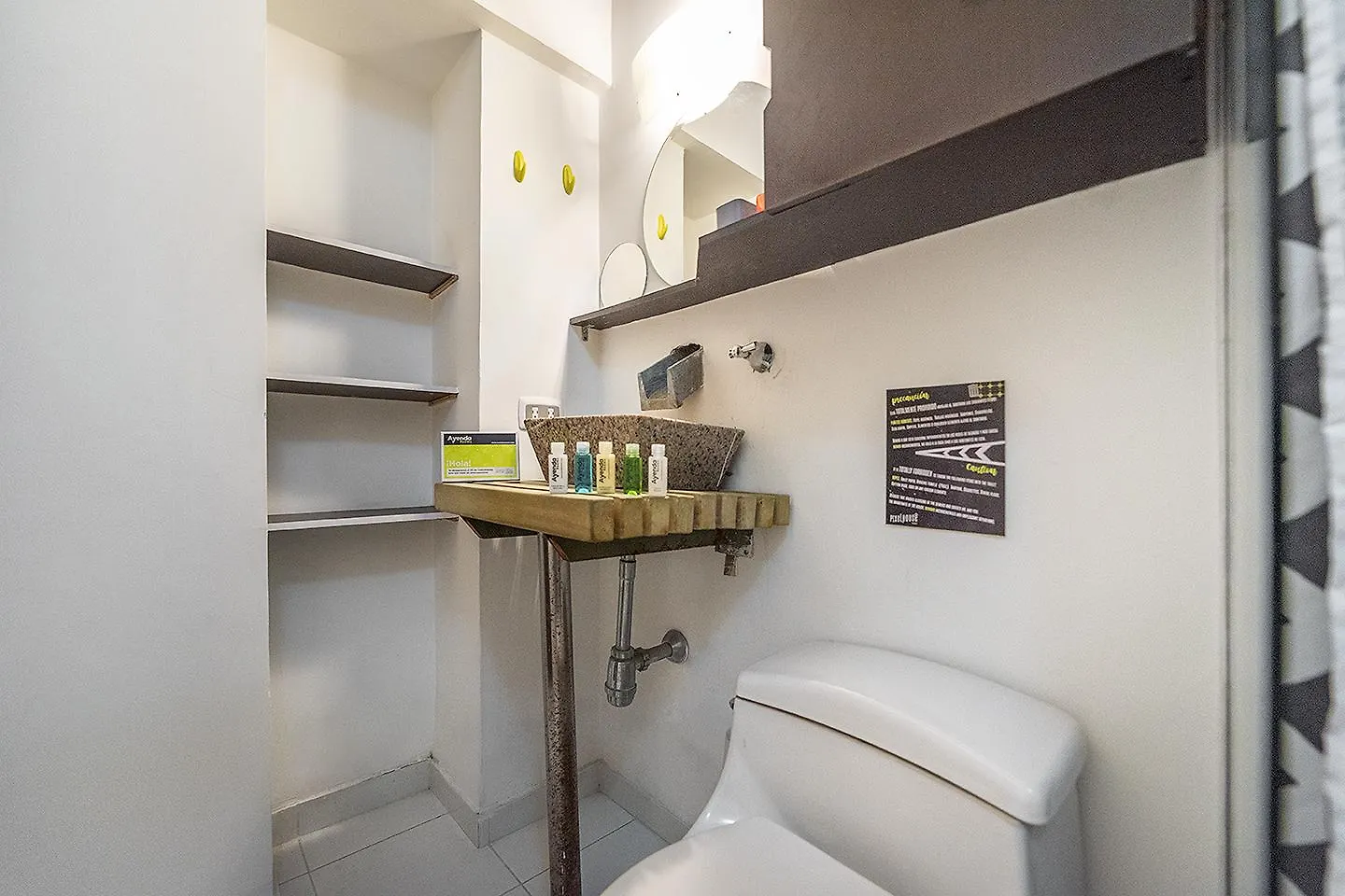 Отель Ayenda 1224 Pixel House (Adults Only) Медельин
