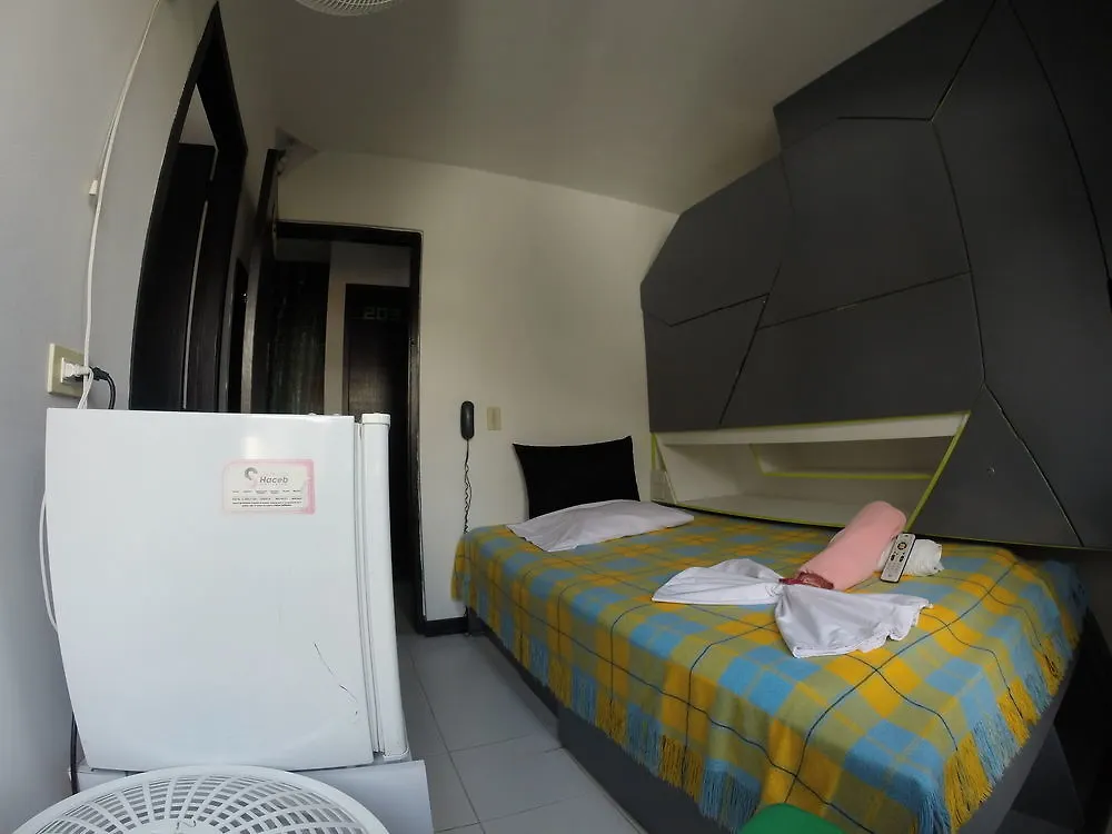 Отель Ayenda 1224 Pixel House (Adults Only) Медельин