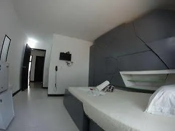 Отель Ayenda 1224 Pixel House (Adults Only) Медельин